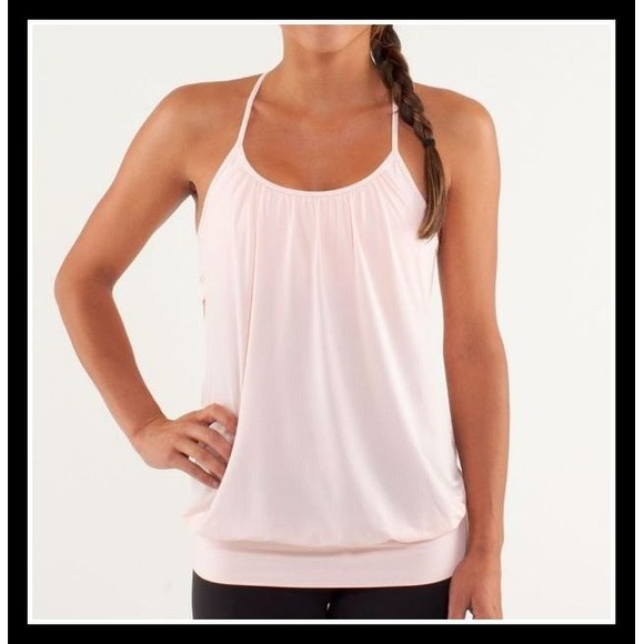 lululemon athletica Tops - Lululemon Tank Top Light Support Built-In Bra Workout Pink Size‎ 6 No Limits